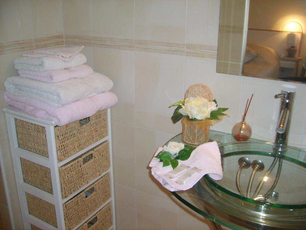 Le Phare Guest house *
